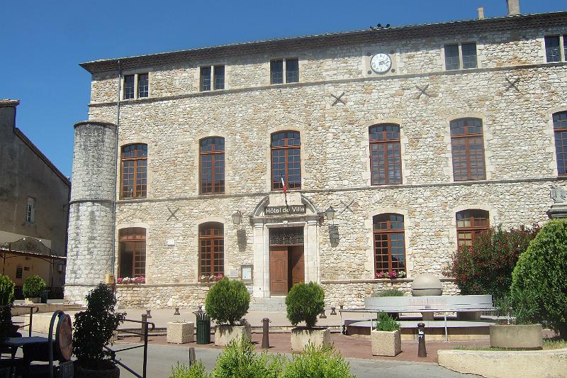 2011-05- (1768).JPG - Das Rathaus in Vallon-Pont-d'Arc